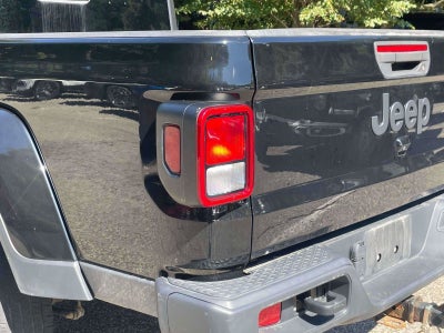 2022 Jeep Gladiator Sport S 4x4