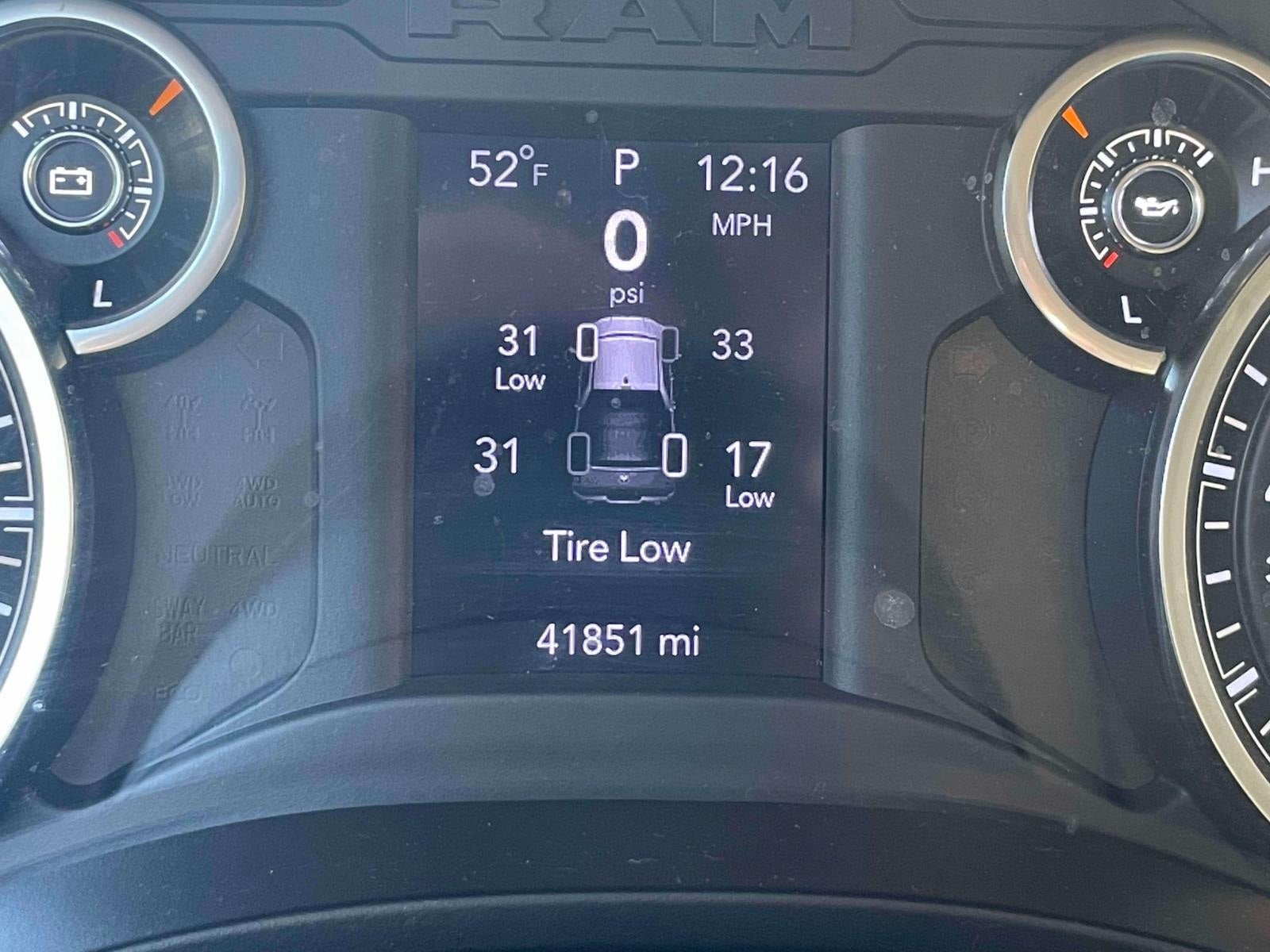 2020 RAM 1500 Big Horn Quad Cab 4x4 6'4' Box