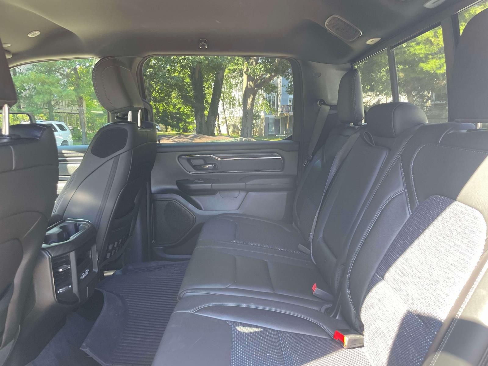 2023 RAM 1500 Big Horn Crew Cab 4x4 5'7' Box