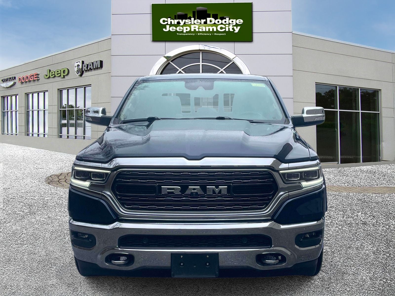 2020 RAM 1500 Limited Crew Cab 4x4 5'7' Box