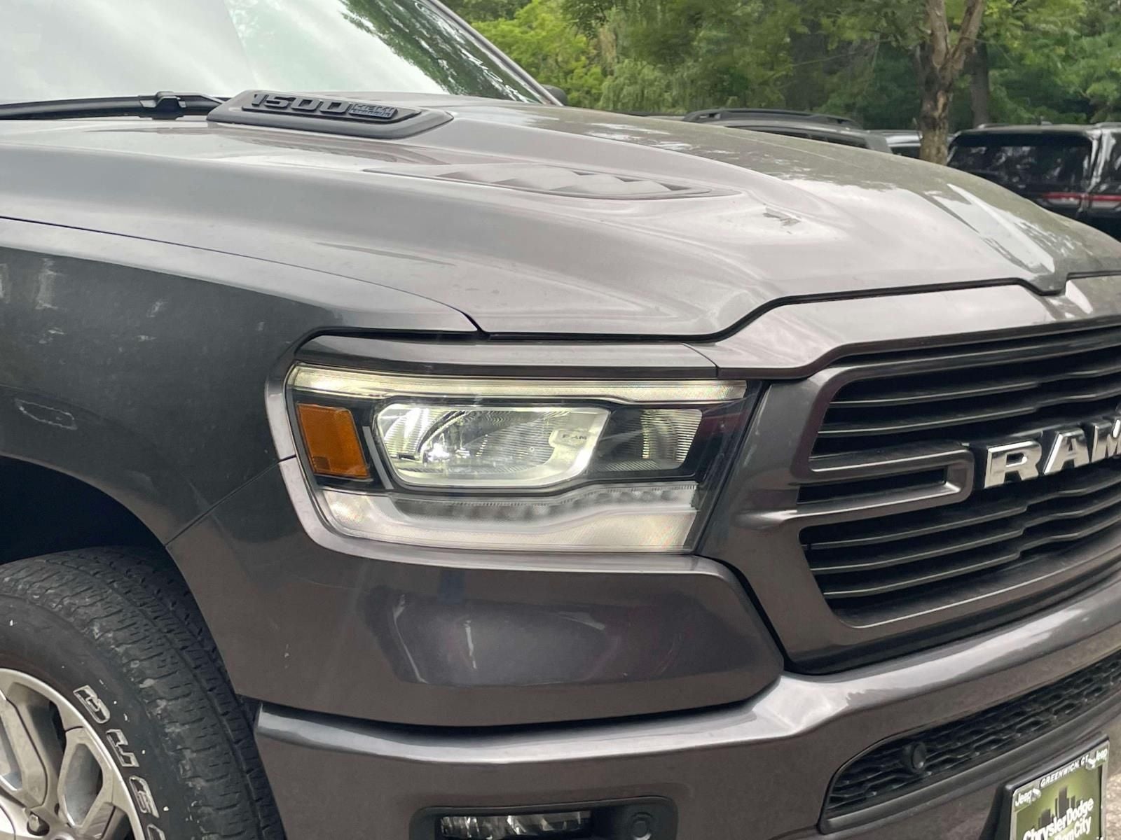 2023 RAM 1500 Laramie Crew Cab 4x4 5'7' Box