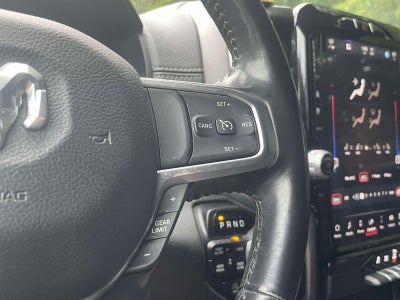 2023 RAM 1500 Laramie Crew Cab 4x4 5'7' Box