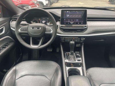 2023 Jeep Compass Latitude Lux FWD