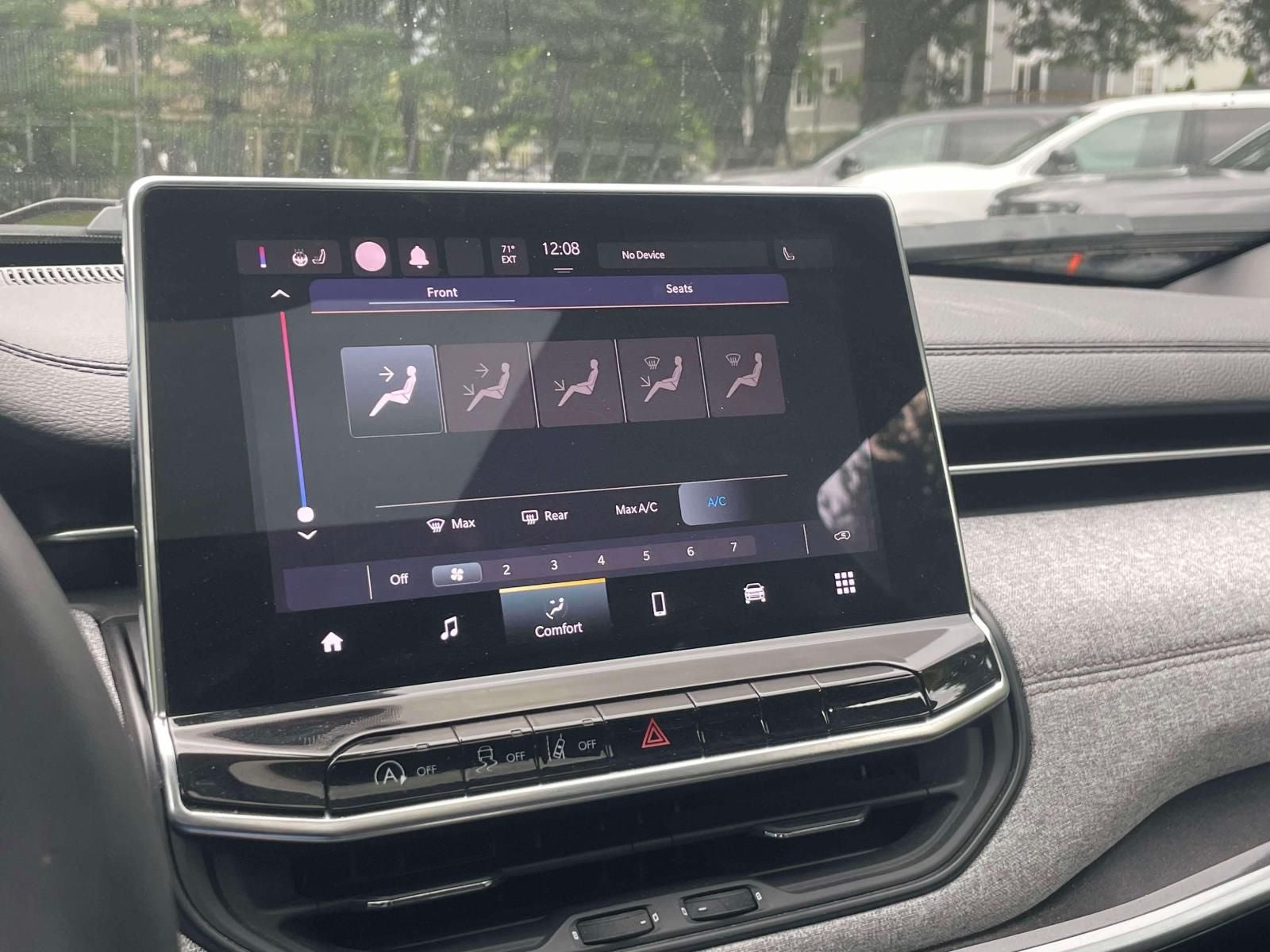 2023 Jeep Compass Latitude Lux FWD