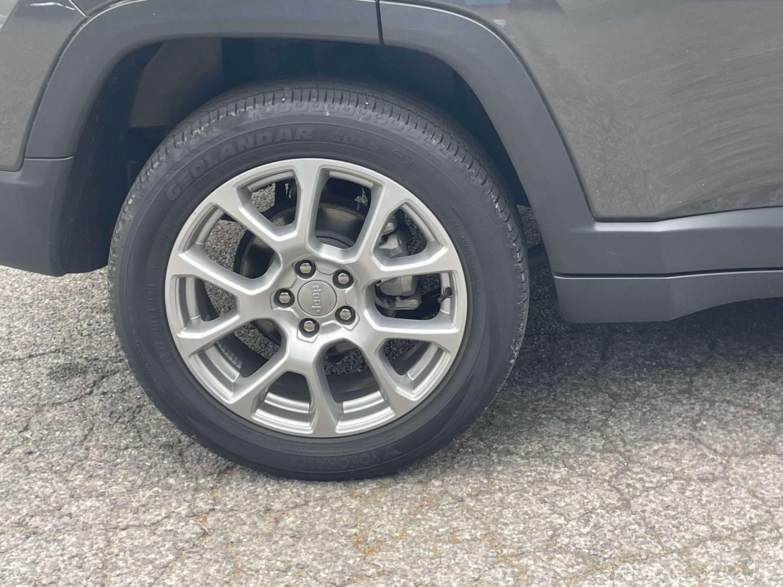 2023 Jeep Compass Latitude Lux FWD