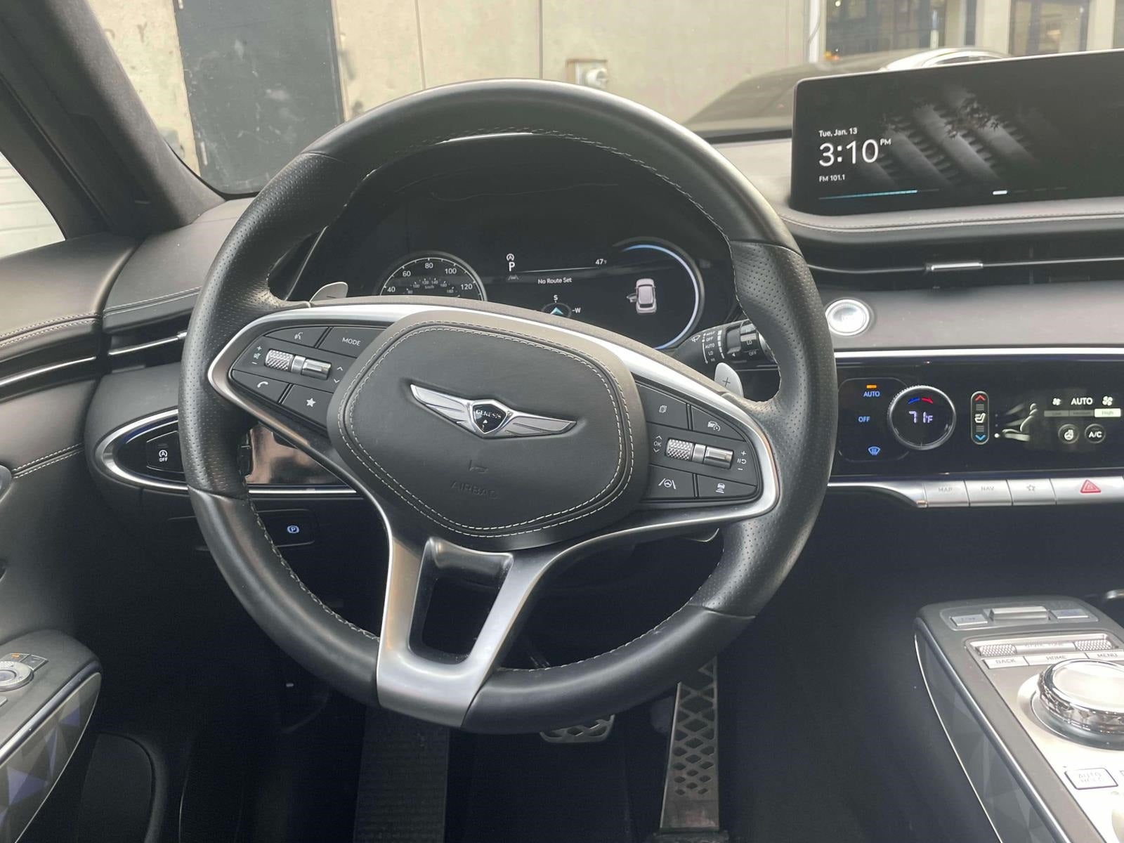 2025 Genesis GV70 3.5T AWD Sport