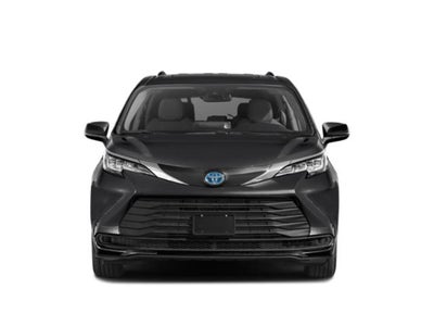 2022 Toyota Sienna LE