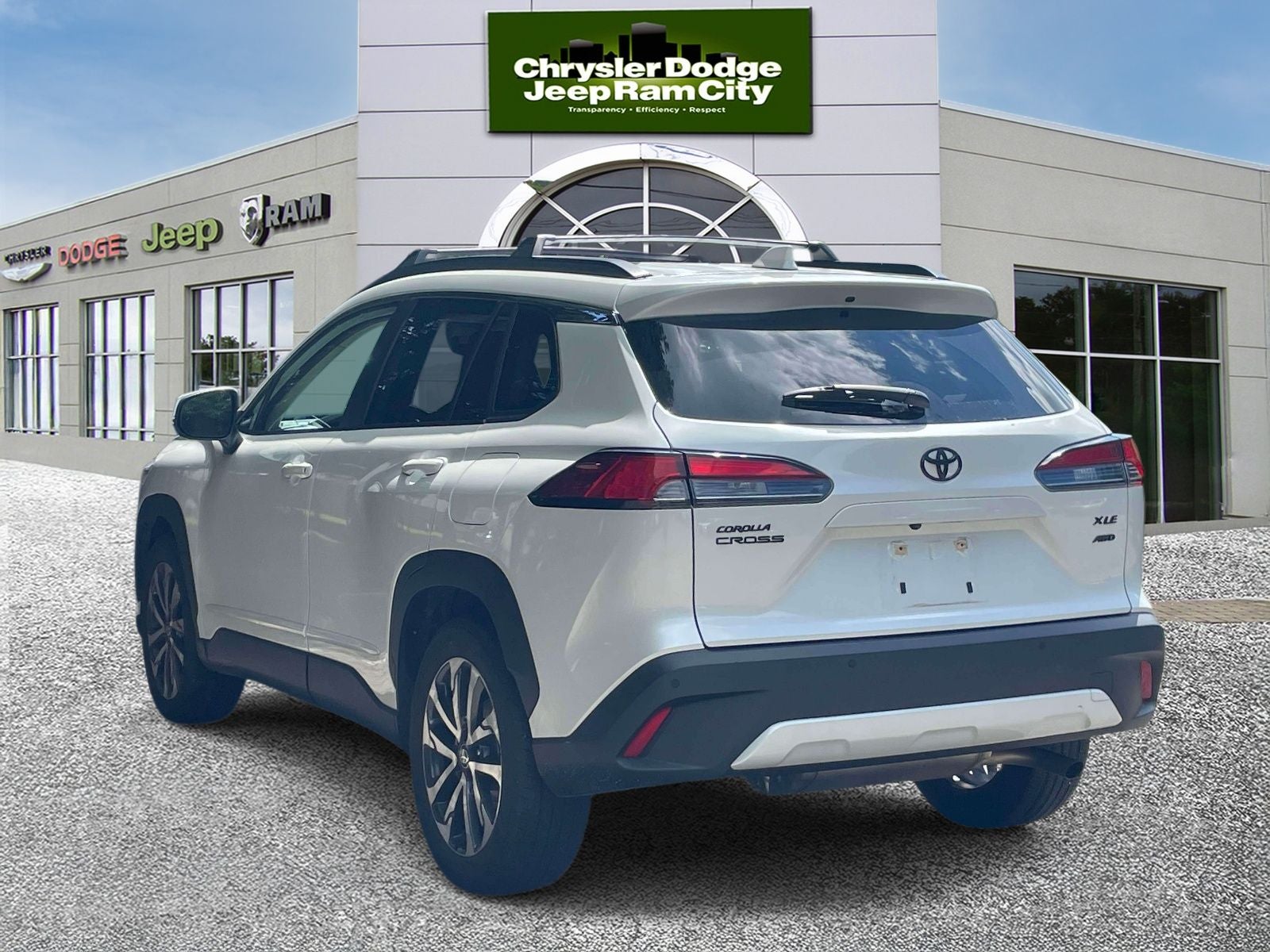 2024 Toyota Corolla Cross XLE