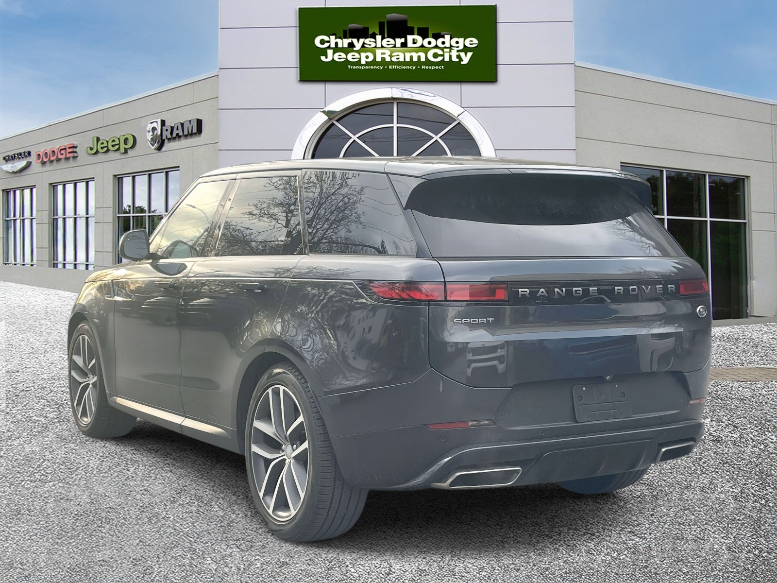 2023 Land Rover Range Rover Sport SE
