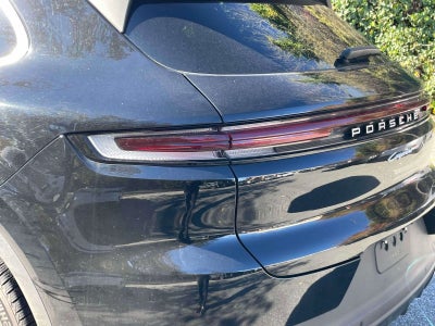 2024 Porsche Cayenne Base