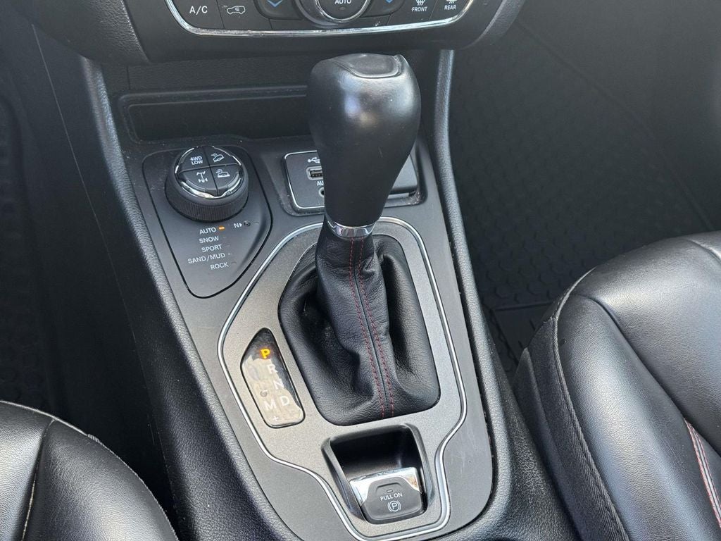 2022 Jeep Cherokee Trailhawk