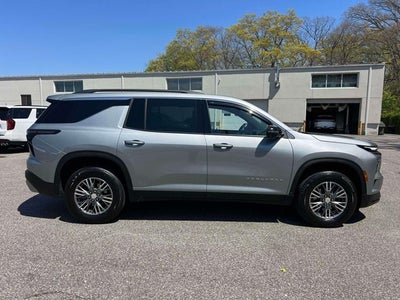 2024 Chevrolet Traverse LT 2LT