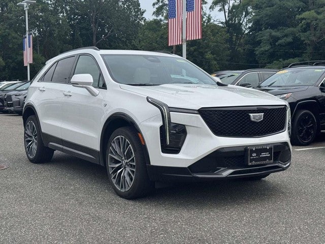 2024 Cadillac XT4 Sport
