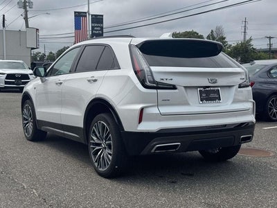 2024 Cadillac XT4 Sport