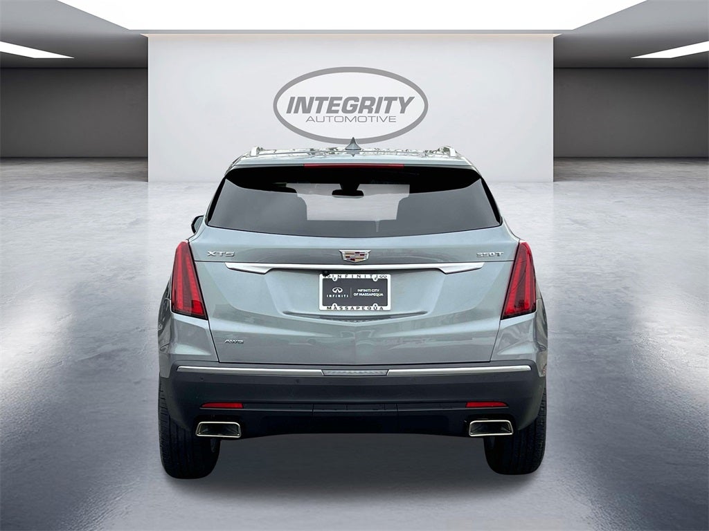 2023 Cadillac XT5 Luxury