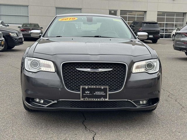2019 Chrysler 300 Limited