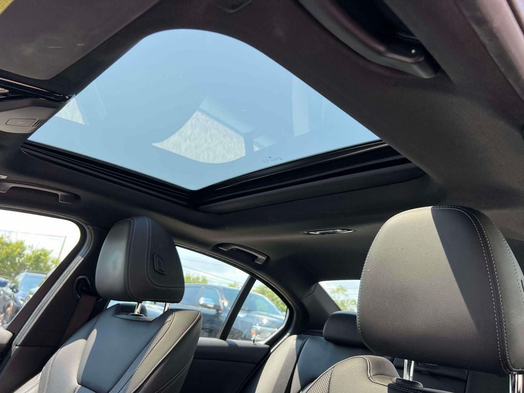 2022 BMW 3 Series 330i xDrive