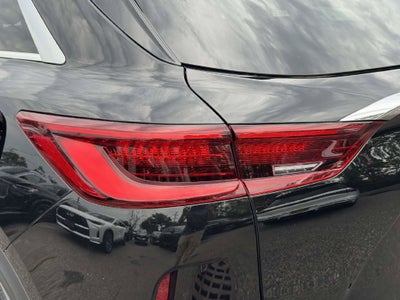 2023 INFINITI QX50 LUXE AWD
