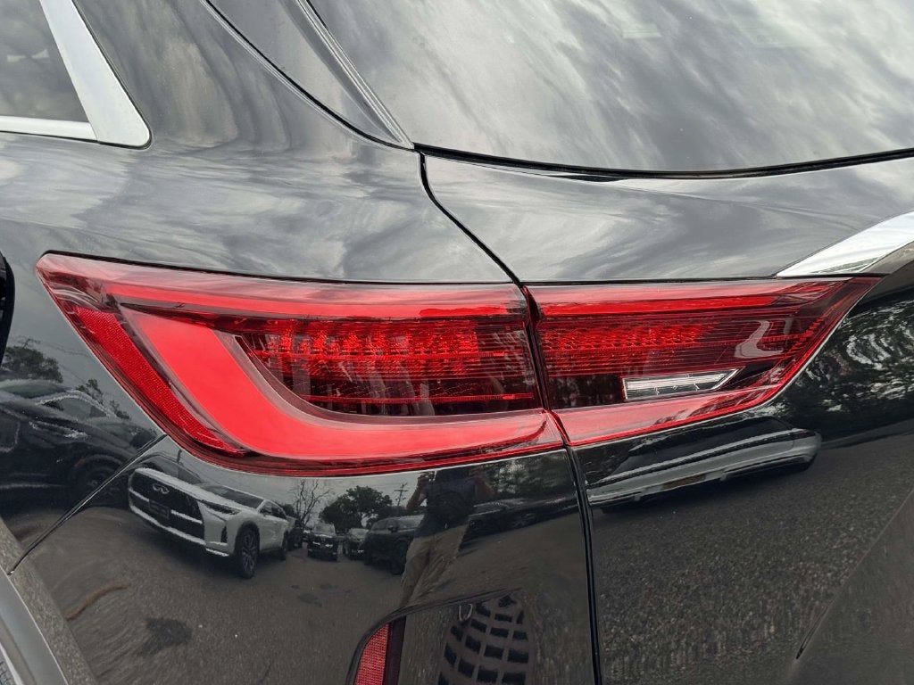 2023 INFINITI QX50 LUXE AWD