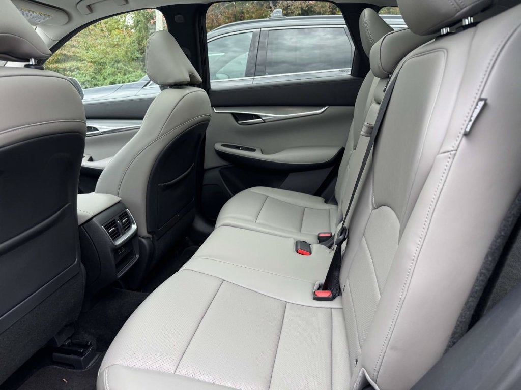2023 INFINITI QX50 LUXE AWD