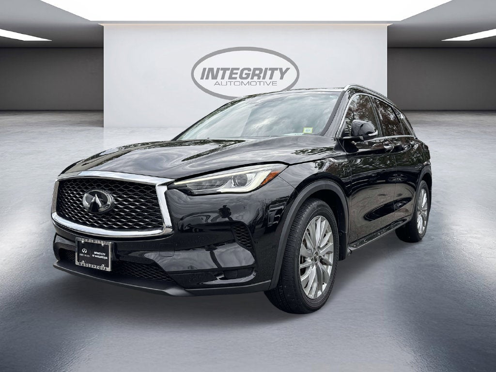 2023 INFINITI QX50 LUXE AWD