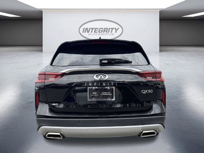 2023 INFINITI QX50 LUXE AWD