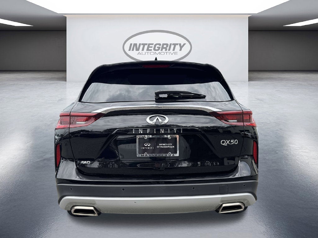 2023 INFINITI QX50 LUXE AWD