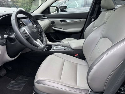 2023 INFINITI QX50 LUXE AWD