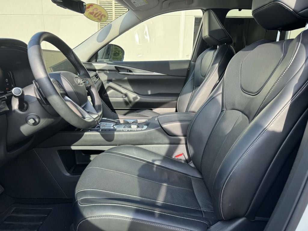 2023 INFINITI QX60 LUXE AWD