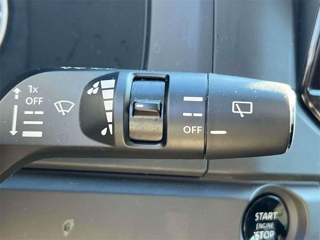 2025 Nissan Pathfinder S