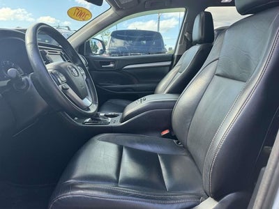 2017 Toyota Highlander XLE
