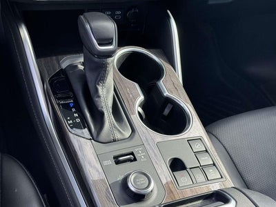 2025 Toyota Highlander Platinum