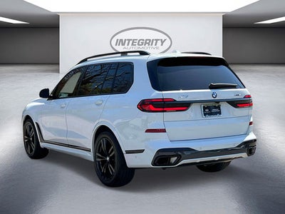 2024 BMW X7 xDrive40i