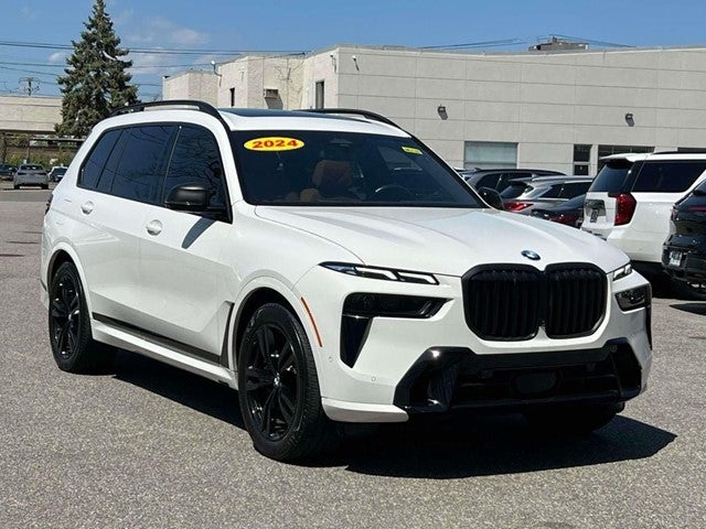 2024 BMW X7 xDrive40i