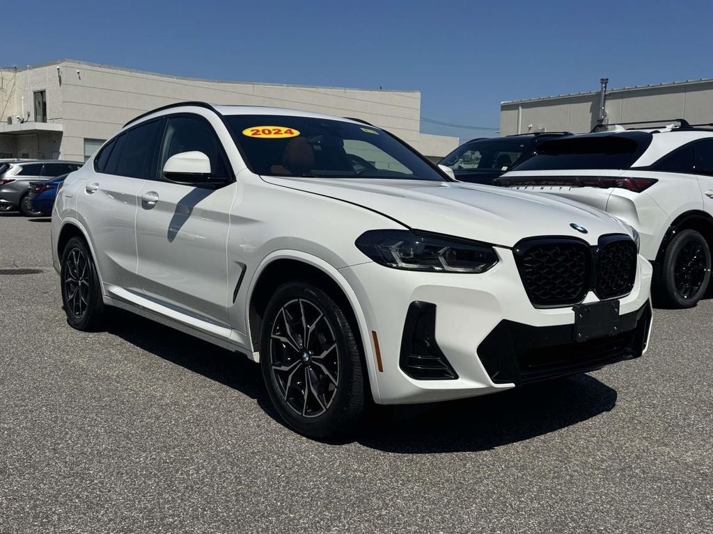 2024 BMW X4 xDrive30i