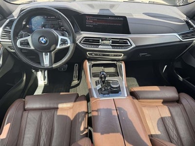 2022 BMW X6 M50i