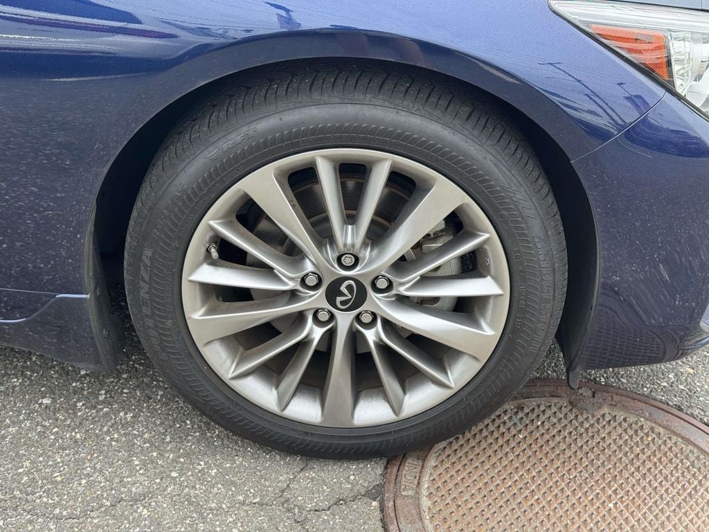 2023 INFINITI Q50 LUXE AWD