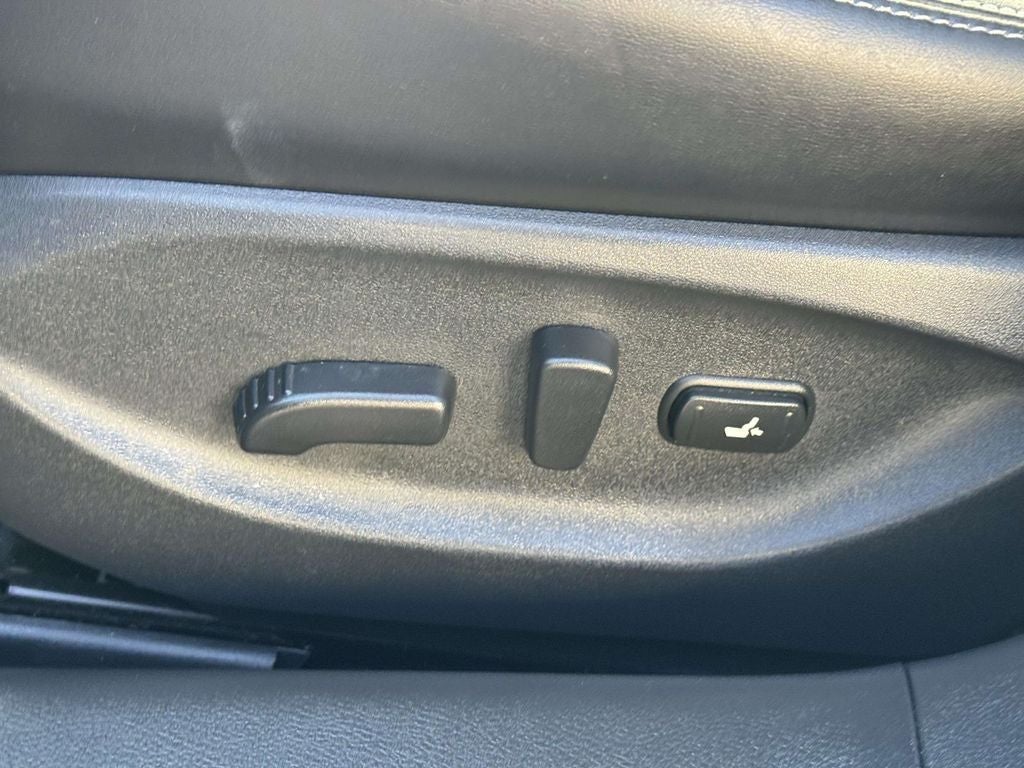 2023 INFINITI Q50 LUXE AWD