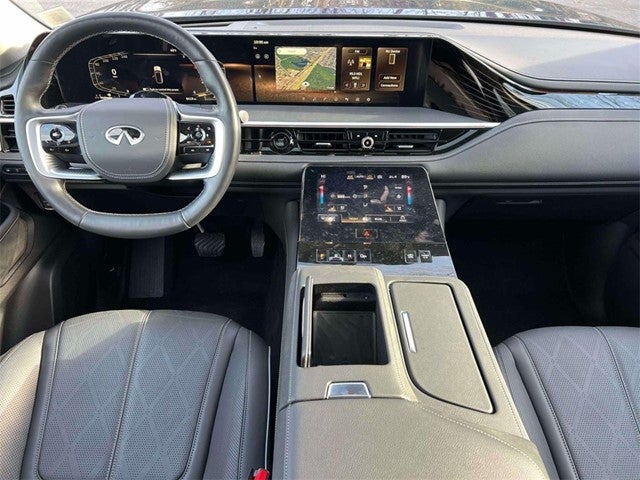 2025 INFINITI QX80 Sensory 4WD