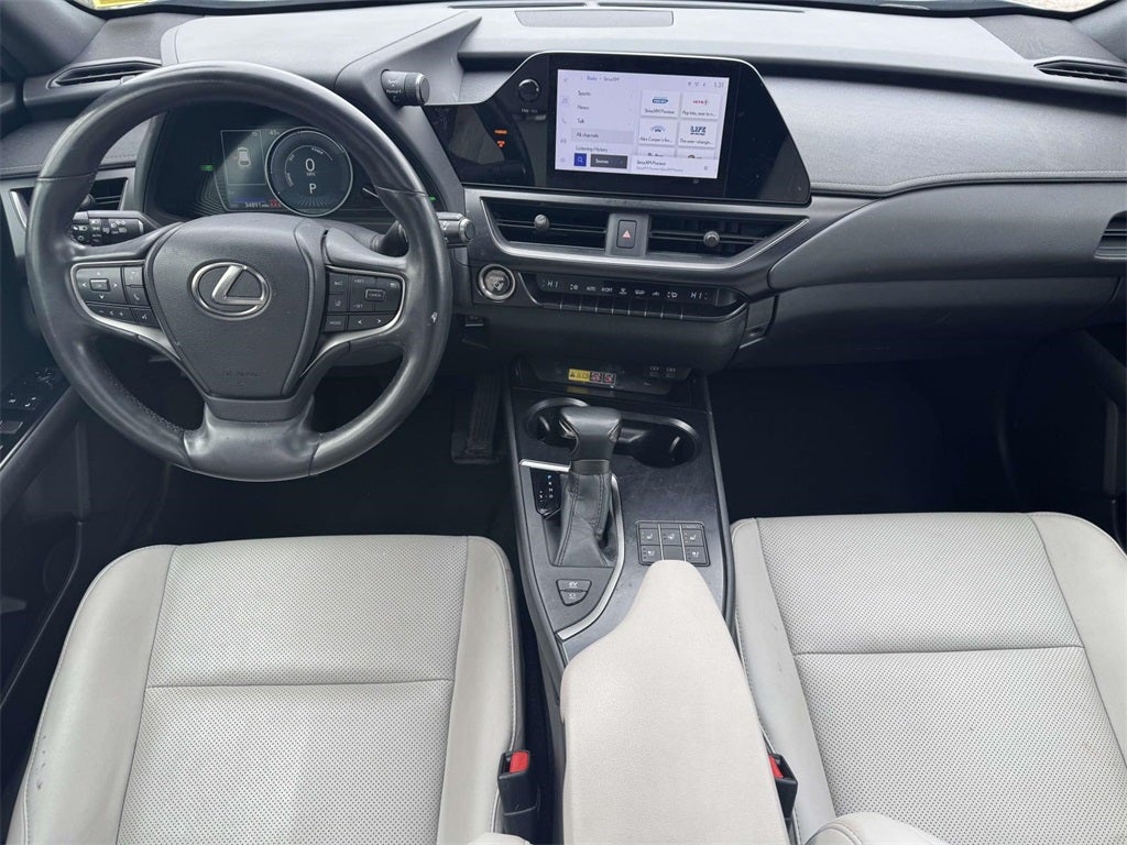 2023 Lexus UX 250h F SPORT Design