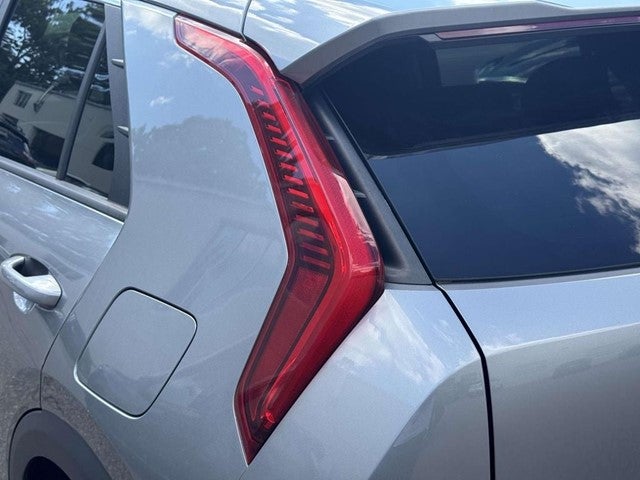 2024 Kia Niro EX