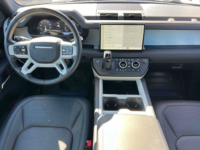 2025 Land Rover Defender 110 S
