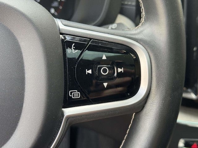 2020 Volvo XC60 T5 Inscription