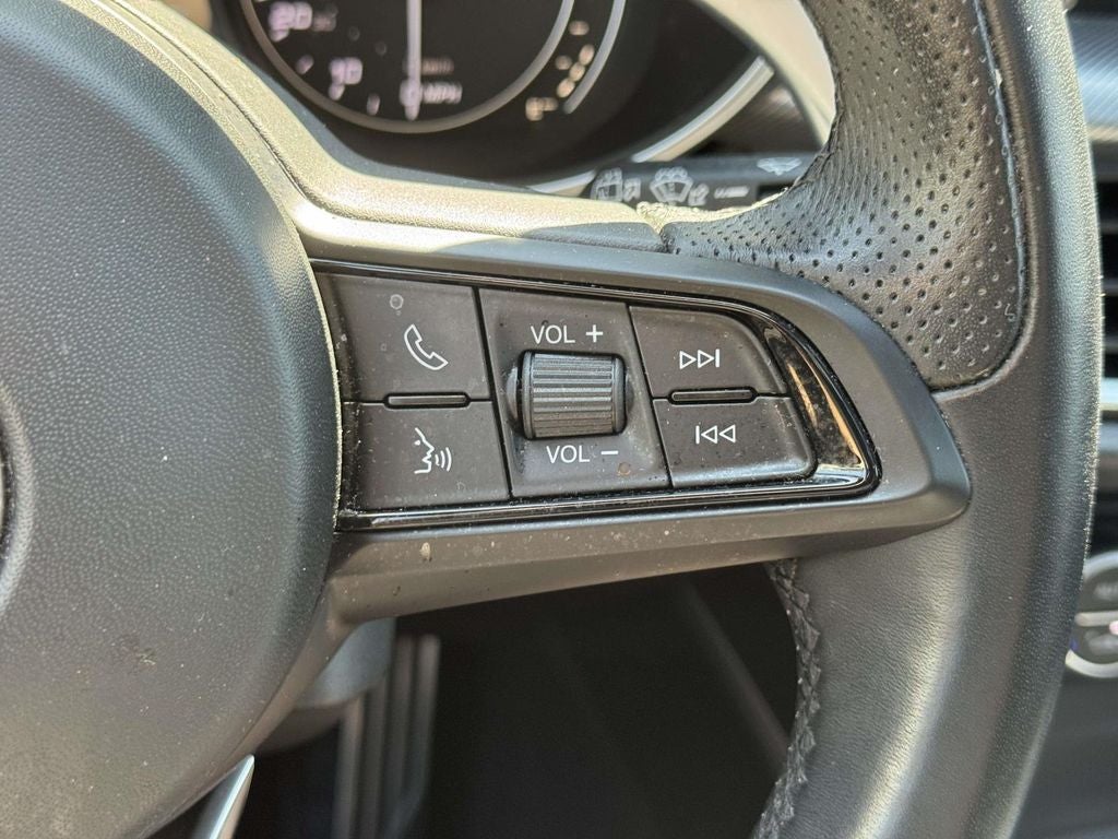 2023 Alfa Romeo Stelvio Veloce