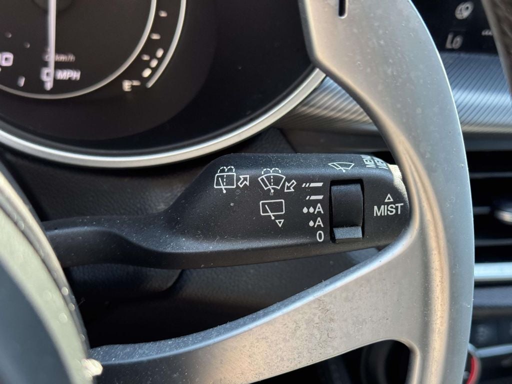 2023 Alfa Romeo Stelvio Veloce
