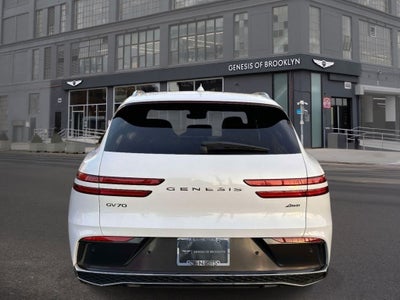 2026 Genesis GV70 2.5T Advanced