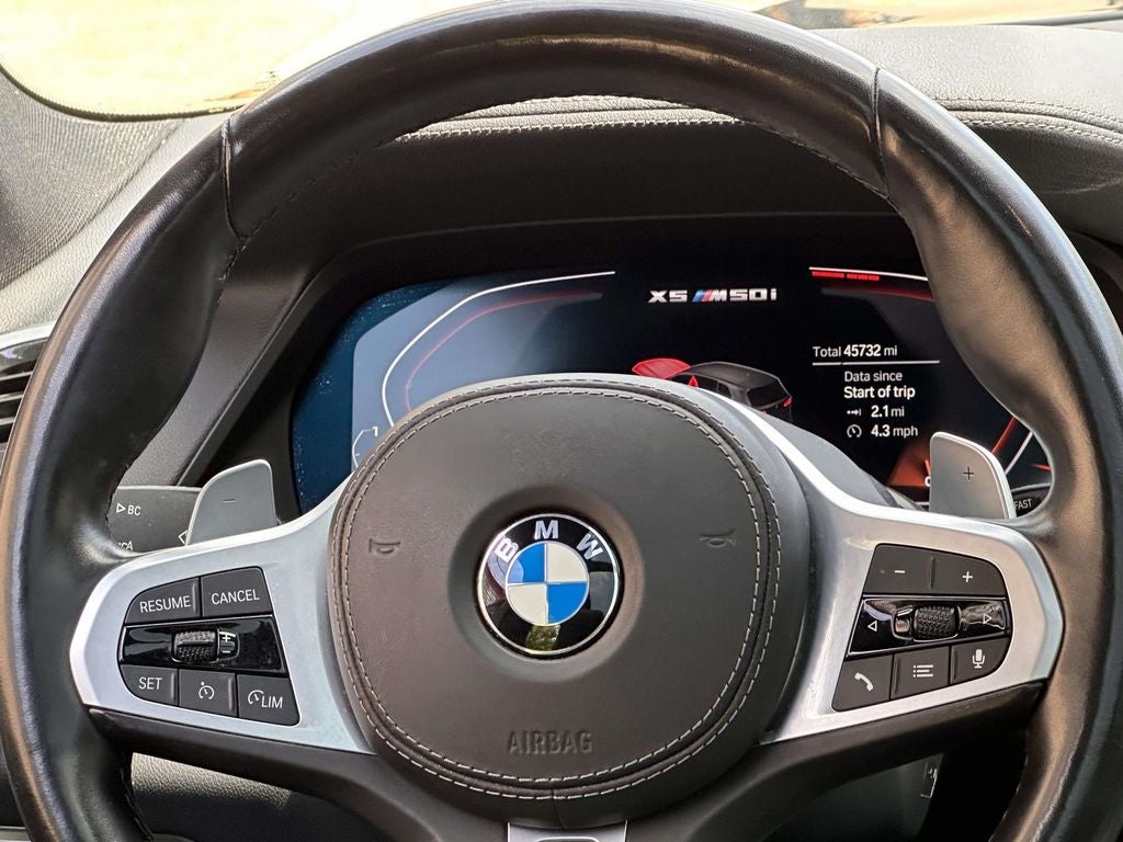 2022 BMW X5 M50i