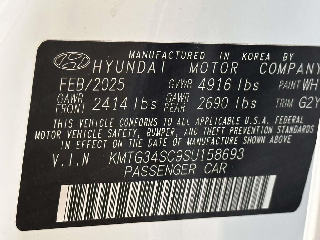 2025 Genesis G70 2.5T