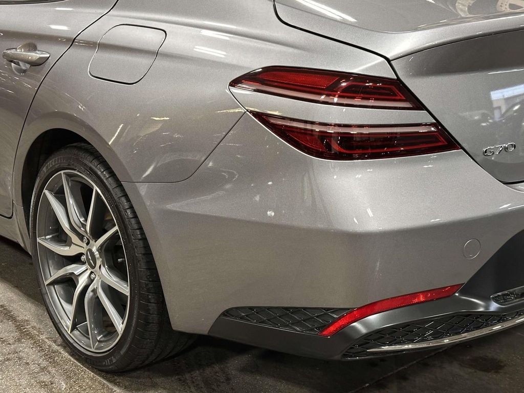 2023 Genesis G70 2.0T