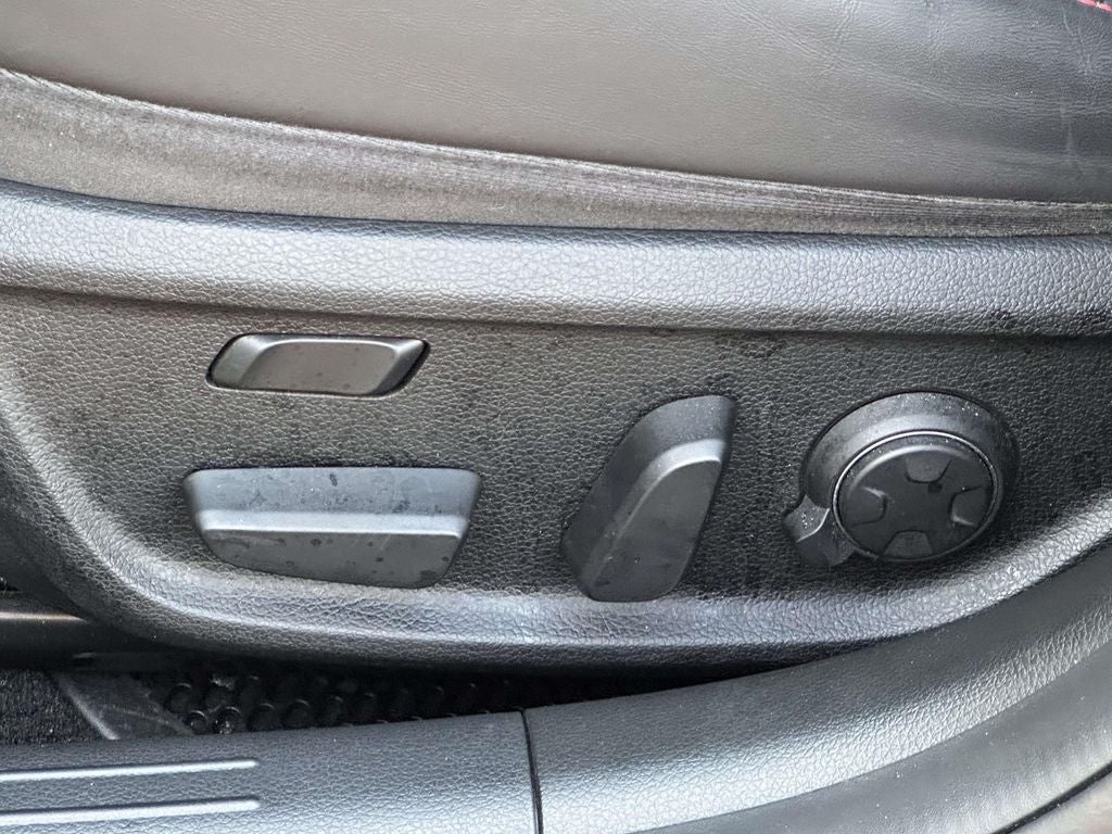 2023 Genesis G70 3.3T Sport Prestige